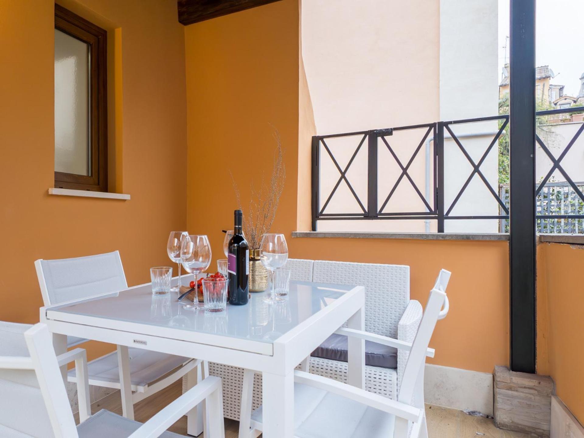 The Rent - Peaceful Oasis With Garden And Jacuzzi Near The Colosseum * Roma