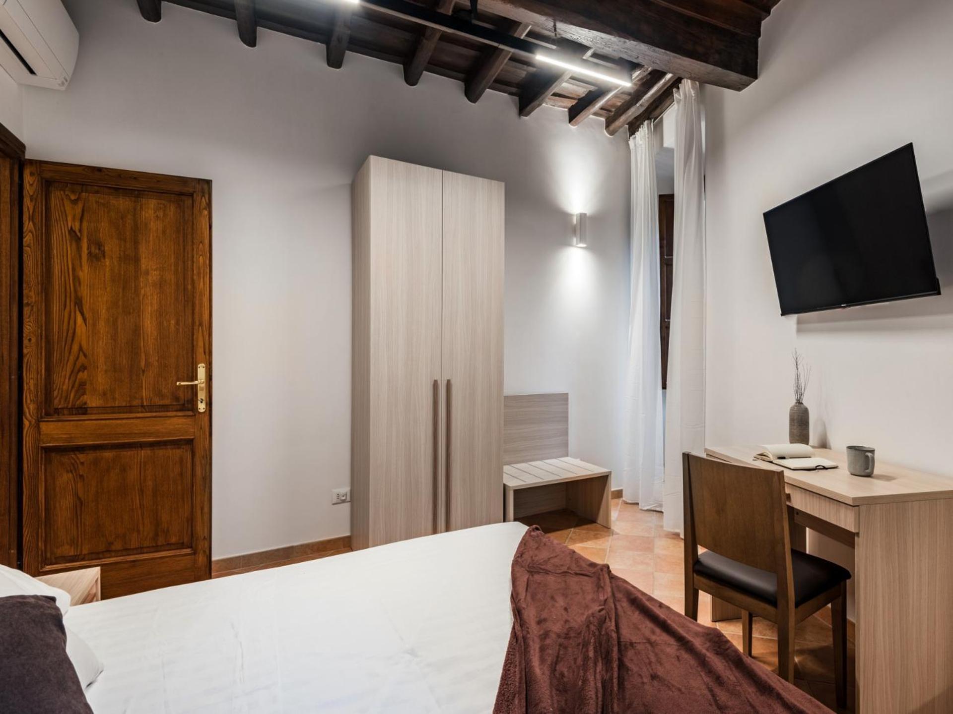 Appartamento The Rent - Peaceful Oasis With Garden And Jacuzzi Near The Colosseum Roma