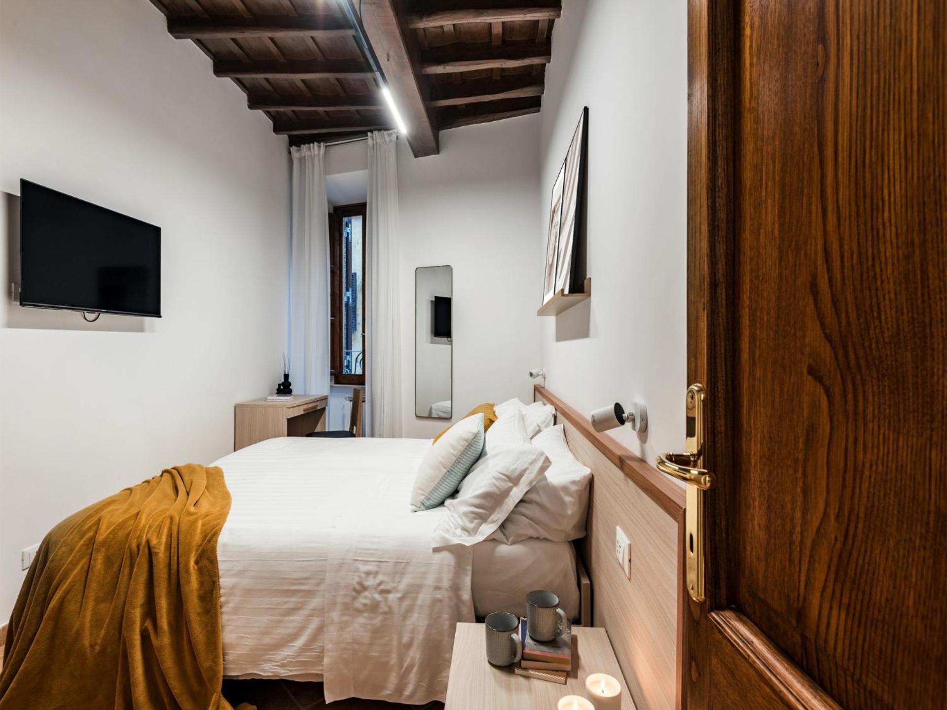 The Rent - Peaceful Oasis With Garden And Jacuzzi Near The Colosseum * Roma