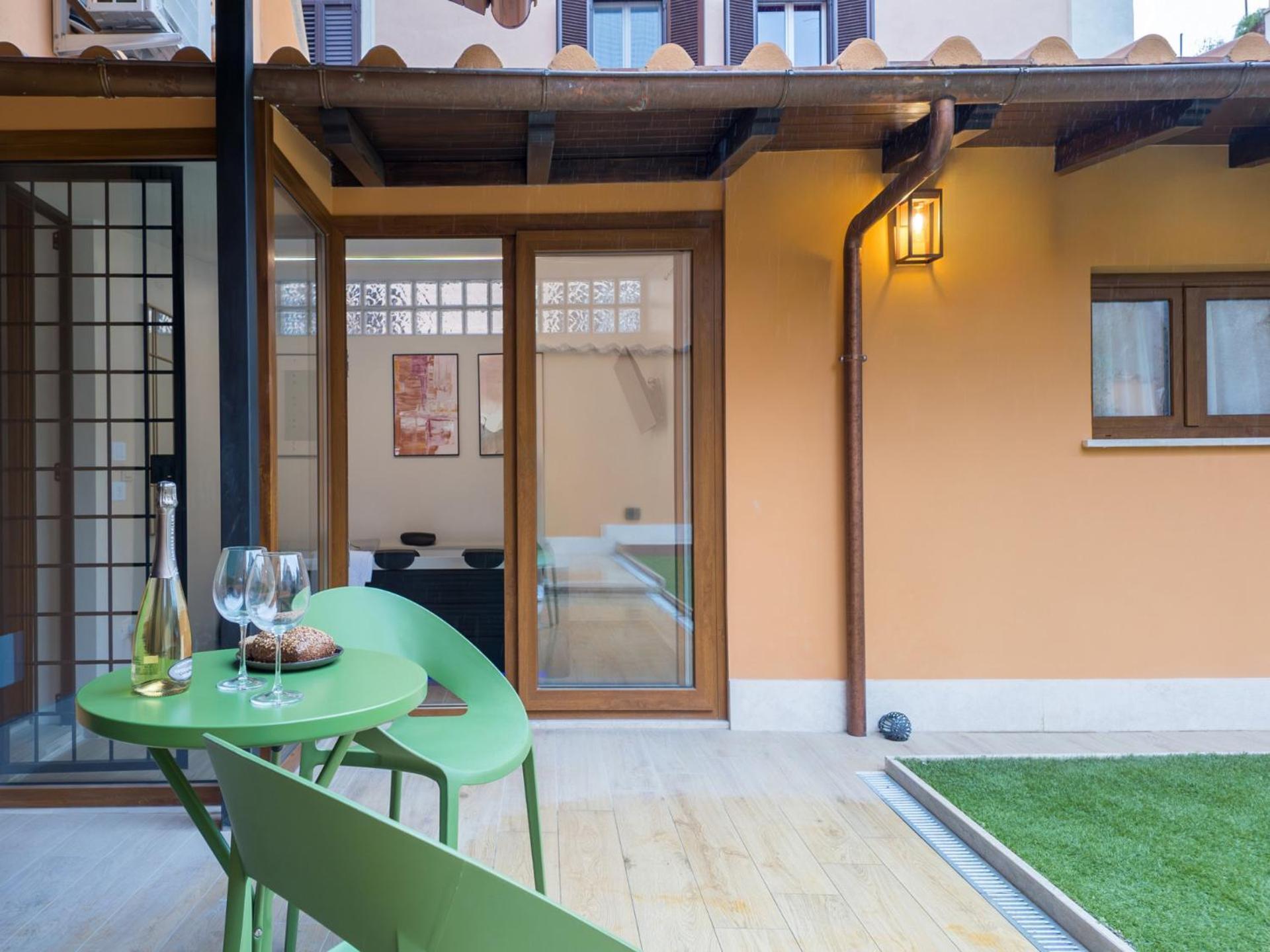 Apartamento The Rent - Peaceful Oasis With Garden And Jacuzzi Near The Colosseum Roma